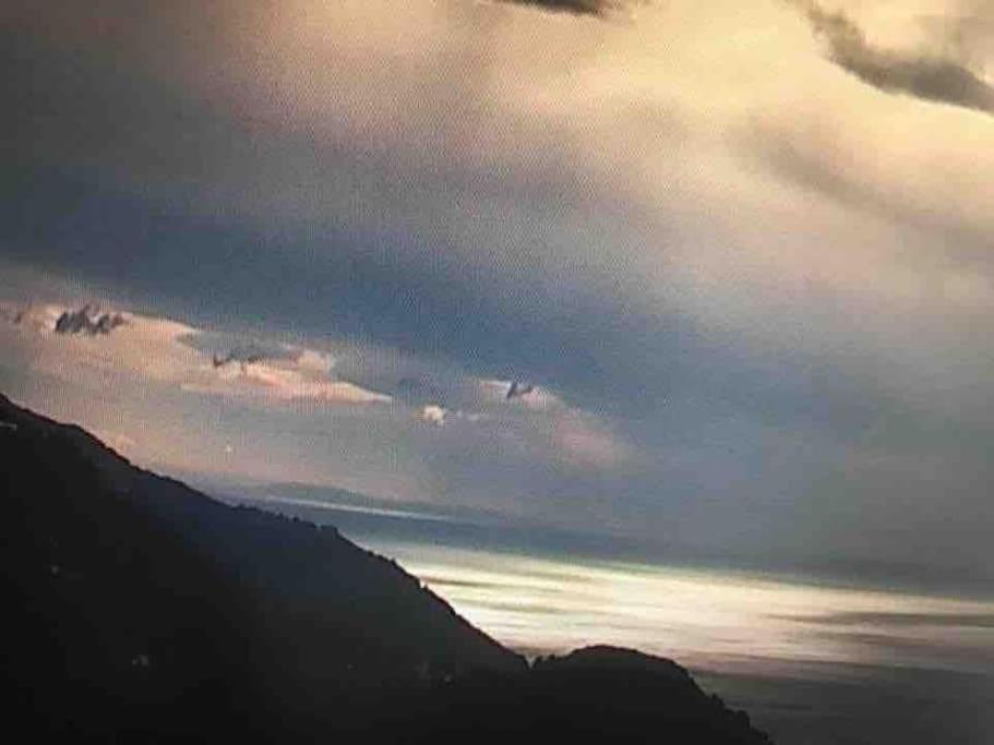 La Finestra Sul Mare A Drignana Villa Vernazza Exteriör bild