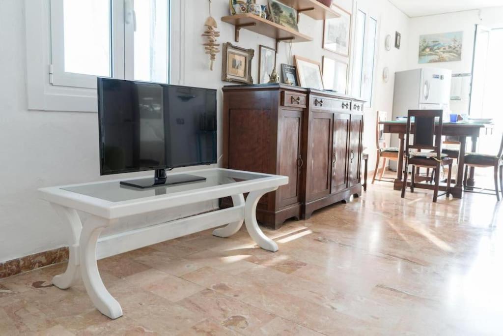 La Finestra Sul Mare A Drignana Villa Vernazza Exteriör bild