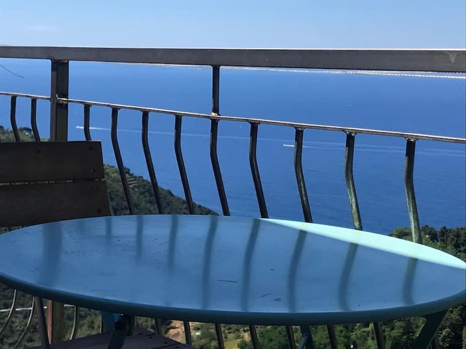 La Finestra Sul Mare A Drignana Villa Vernazza Exteriör bild