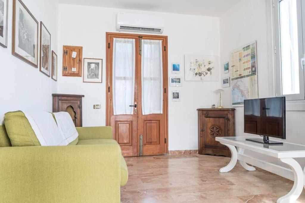 La Finestra Sul Mare A Drignana Villa Vernazza Exteriör bild